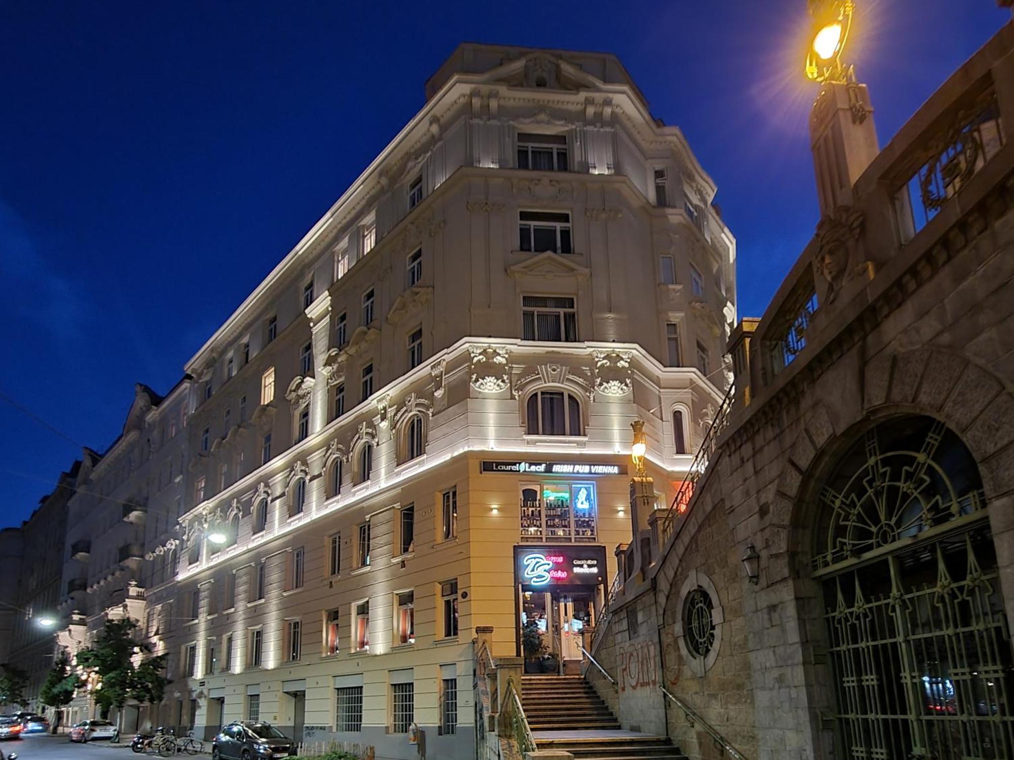 Mozart - Newly Renovated Vienna