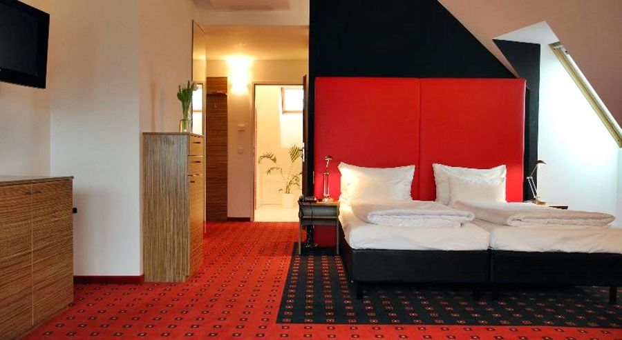 Hotel Senator 4*