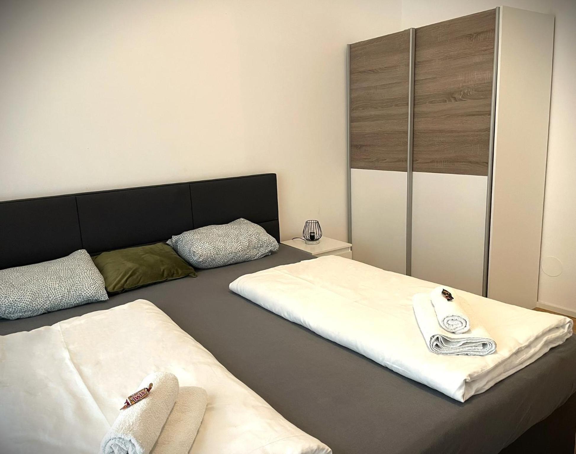 Appartamento 1st La Opera Suites *