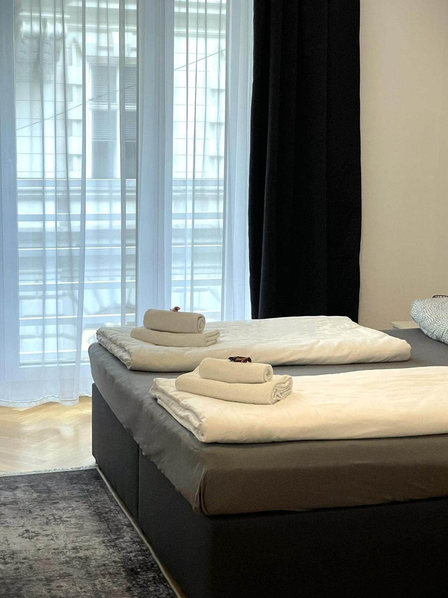 1st La Opera Suites Appartamento Vienna
