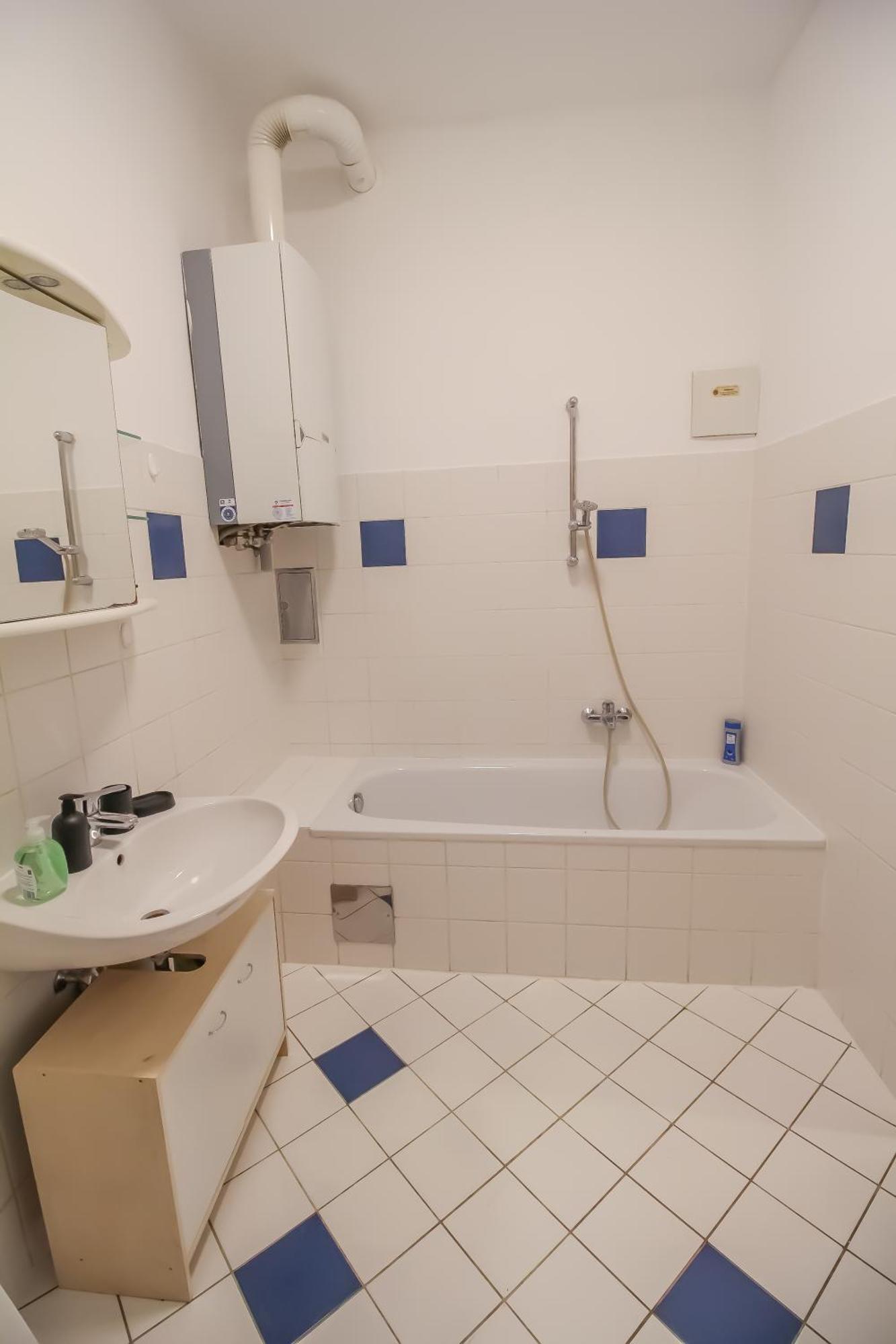 Comfort In Liesing Area Apartamento