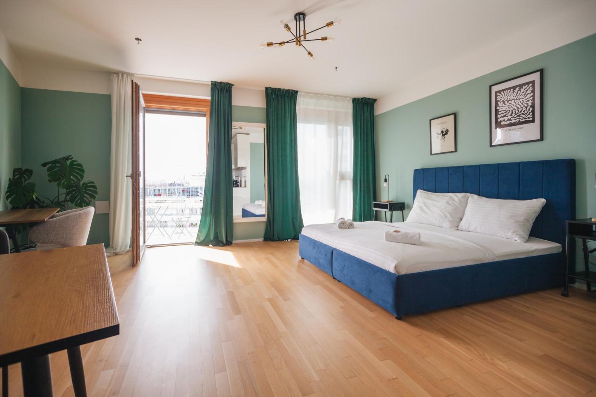 Decorous Cozy View