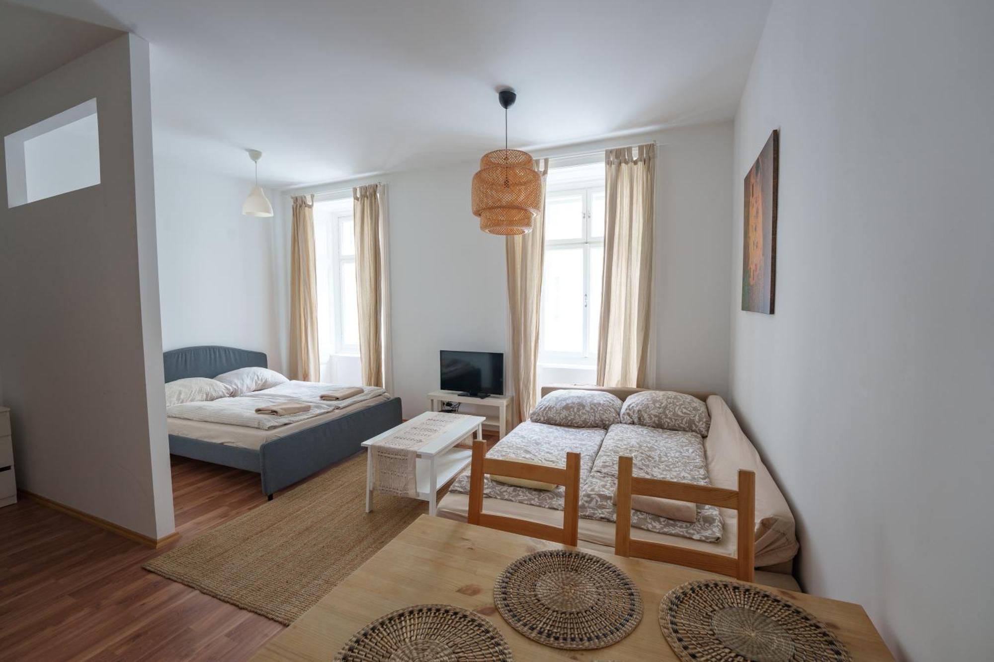 Barnabitengasse Apartment