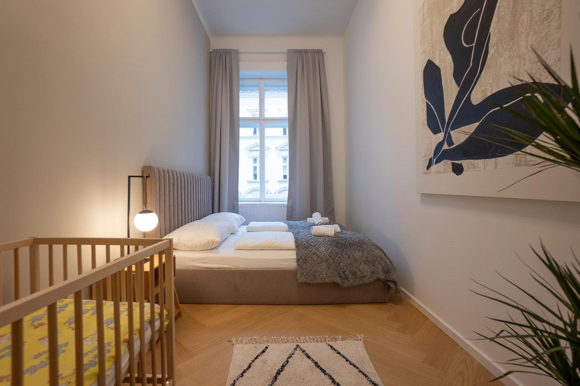 Spacious 110м2 Flat In The Center Apartment
