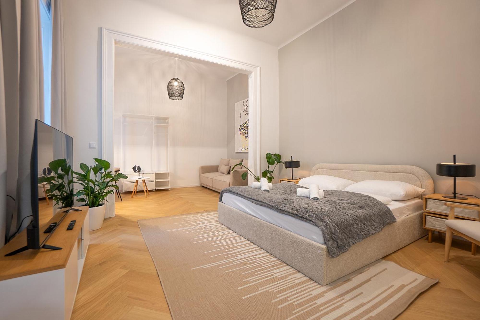 Spacious 110м2 Flat In The Center Vienna