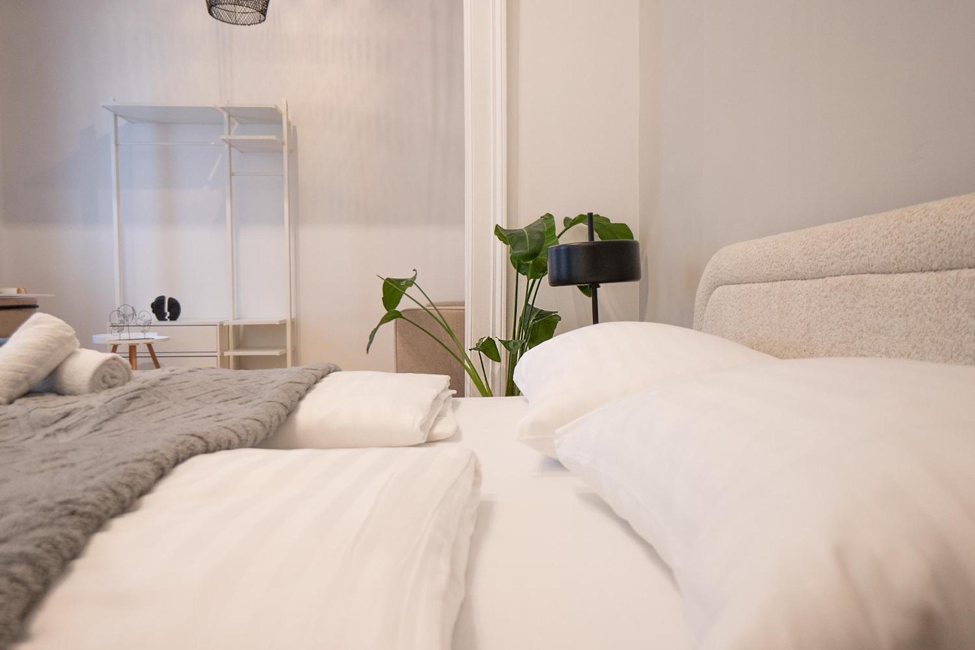 Apartment Spacious 110м2 Flat In The Center *