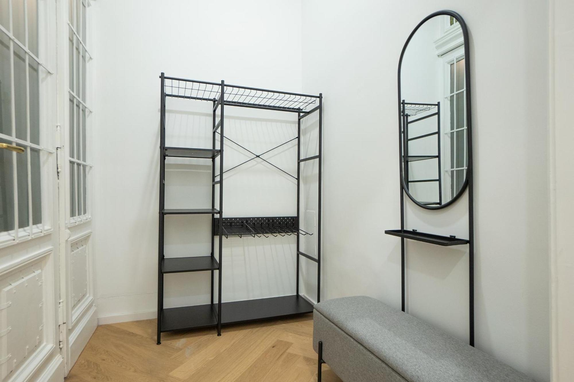 Spacious 110м2 Flat In The Center