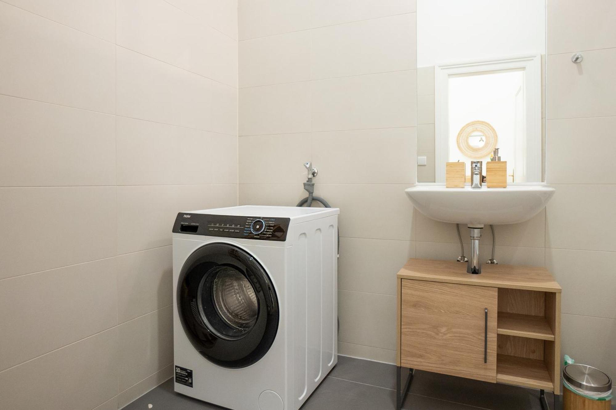 Spacious 110м2 Flat In The Center * Vienna