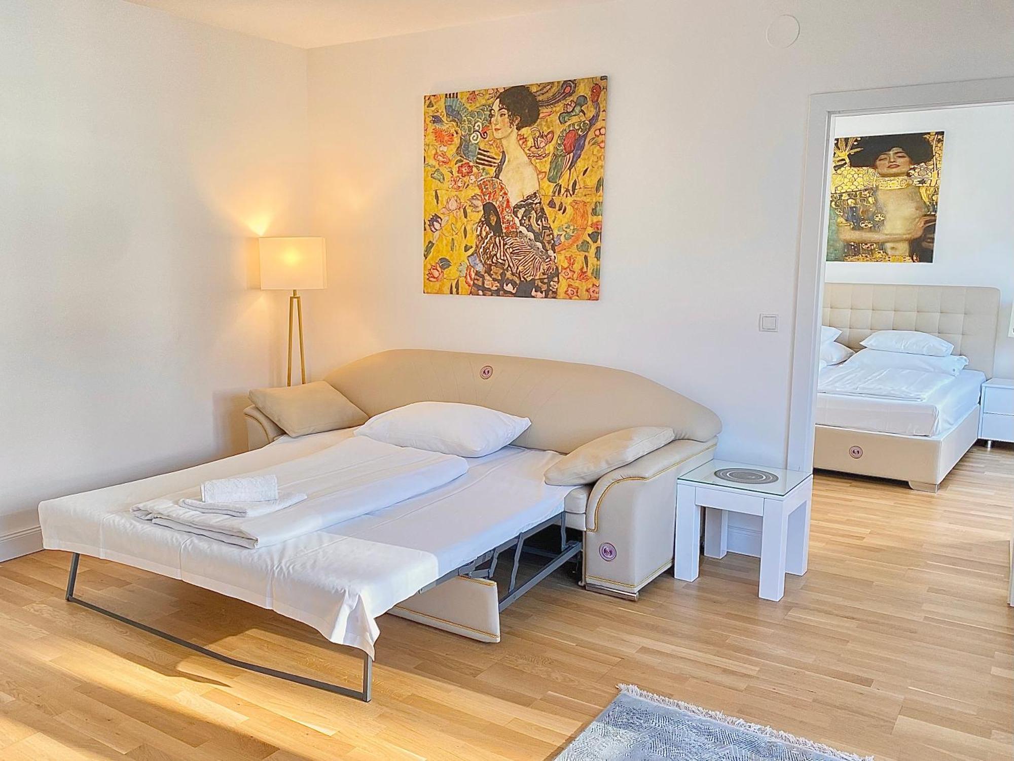 Steiner Residences Nestroyplatz *
