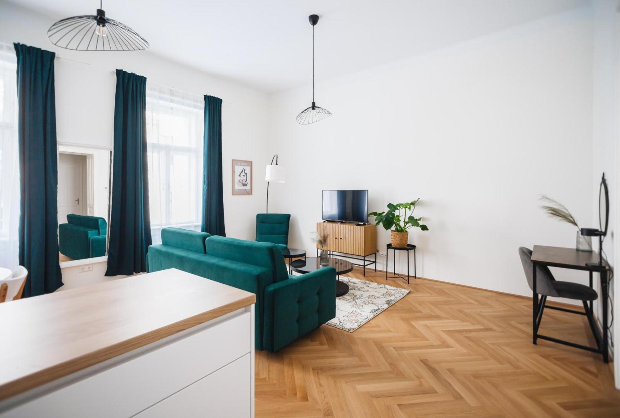 Brand Cozy Viena