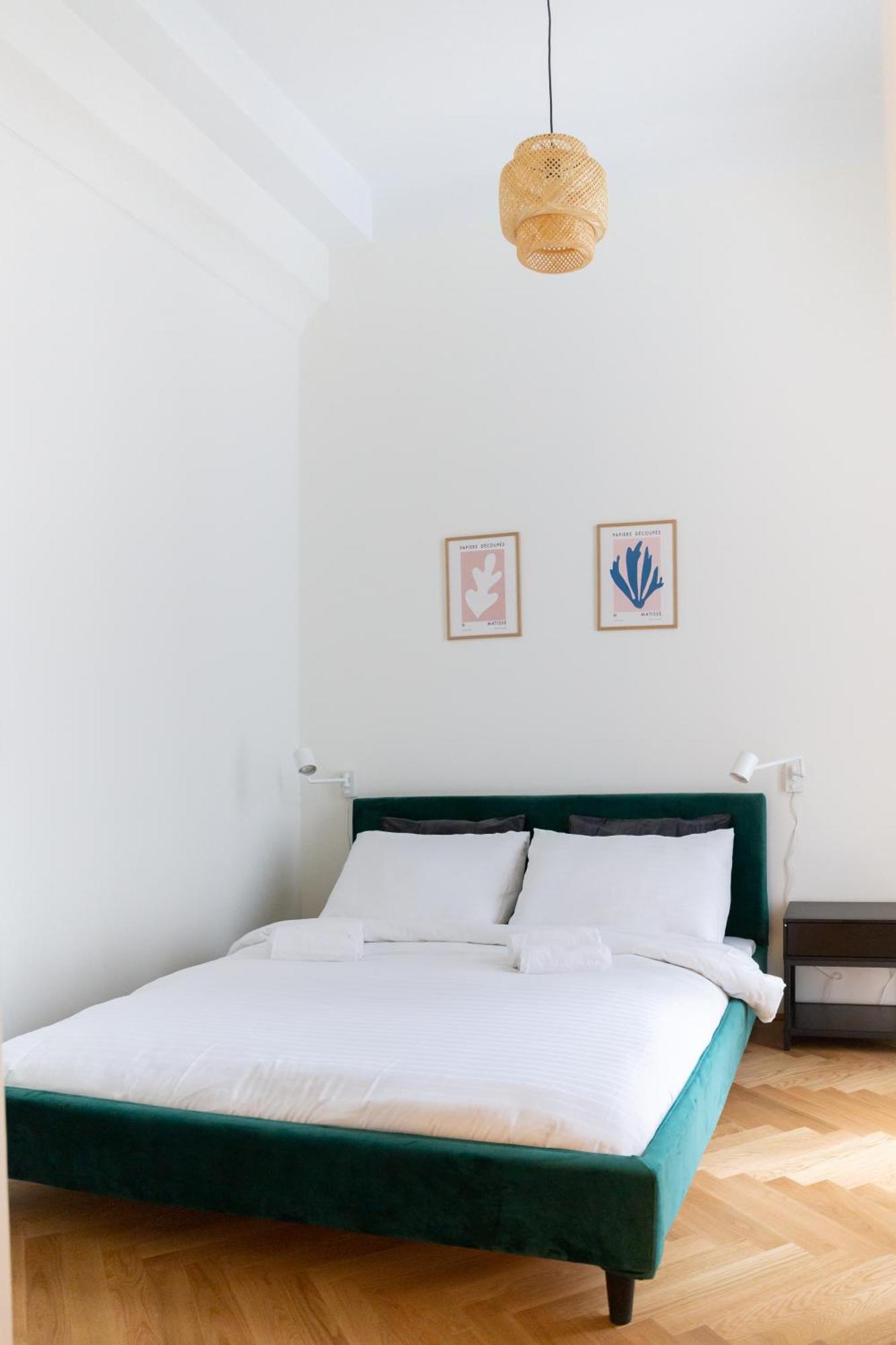 Brand Cozy Viena