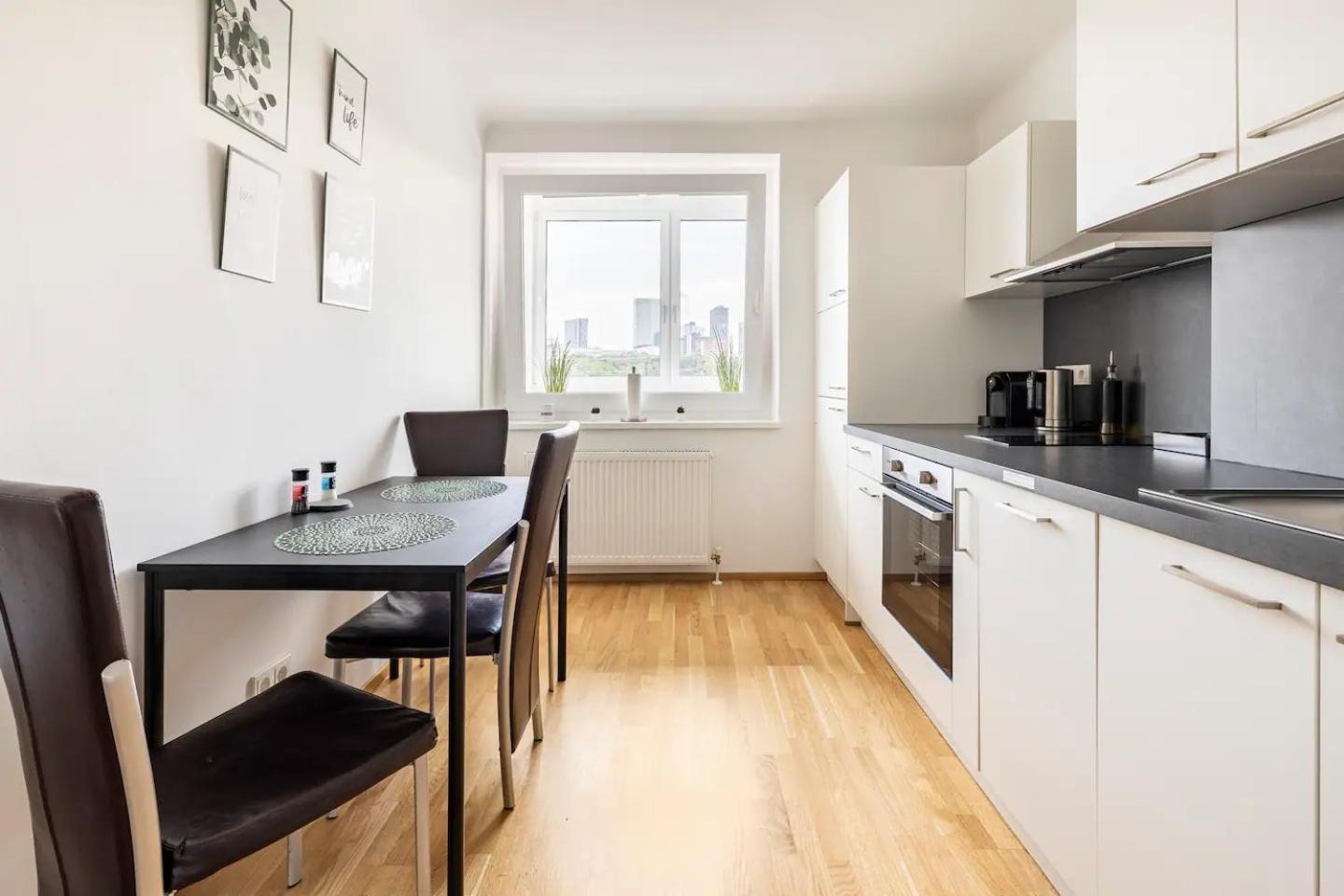 Eddie's Premium & Sweet - Contactless Self-check-in Apartment Wien