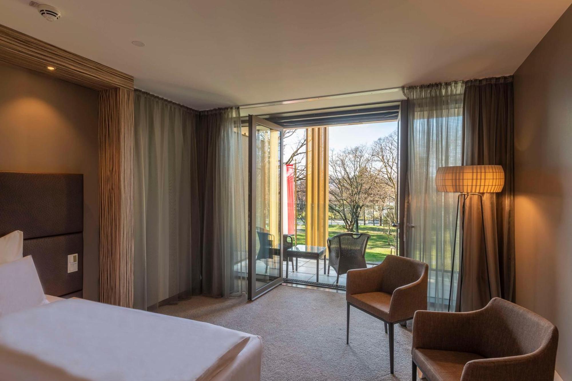 Hotel Doubletree By Hilton Schonbrunn 4*