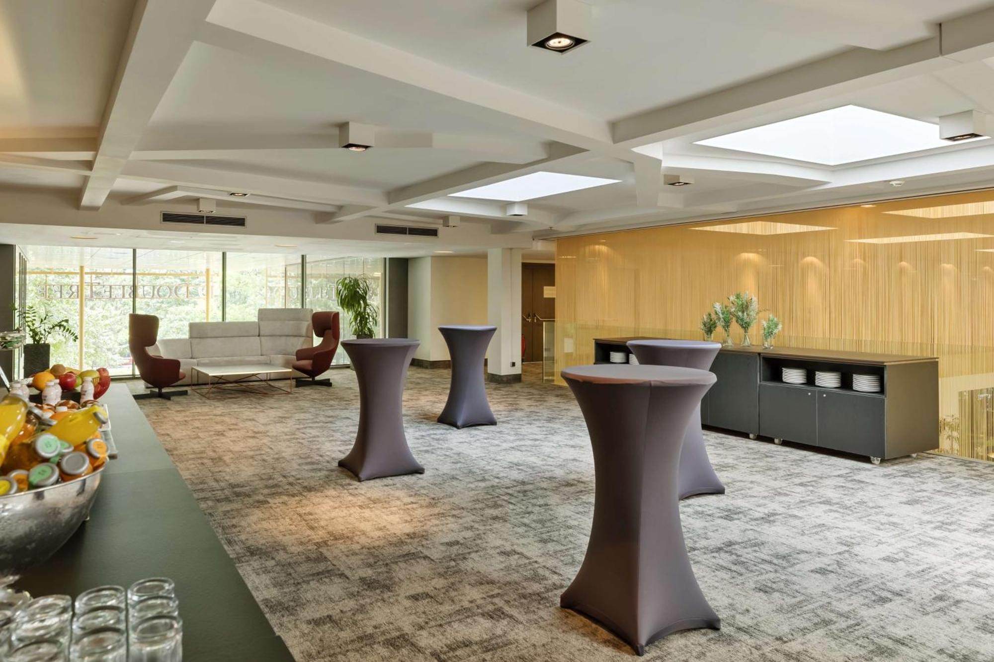 Doubletree By Hilton Schonbrunn Hotel 4*