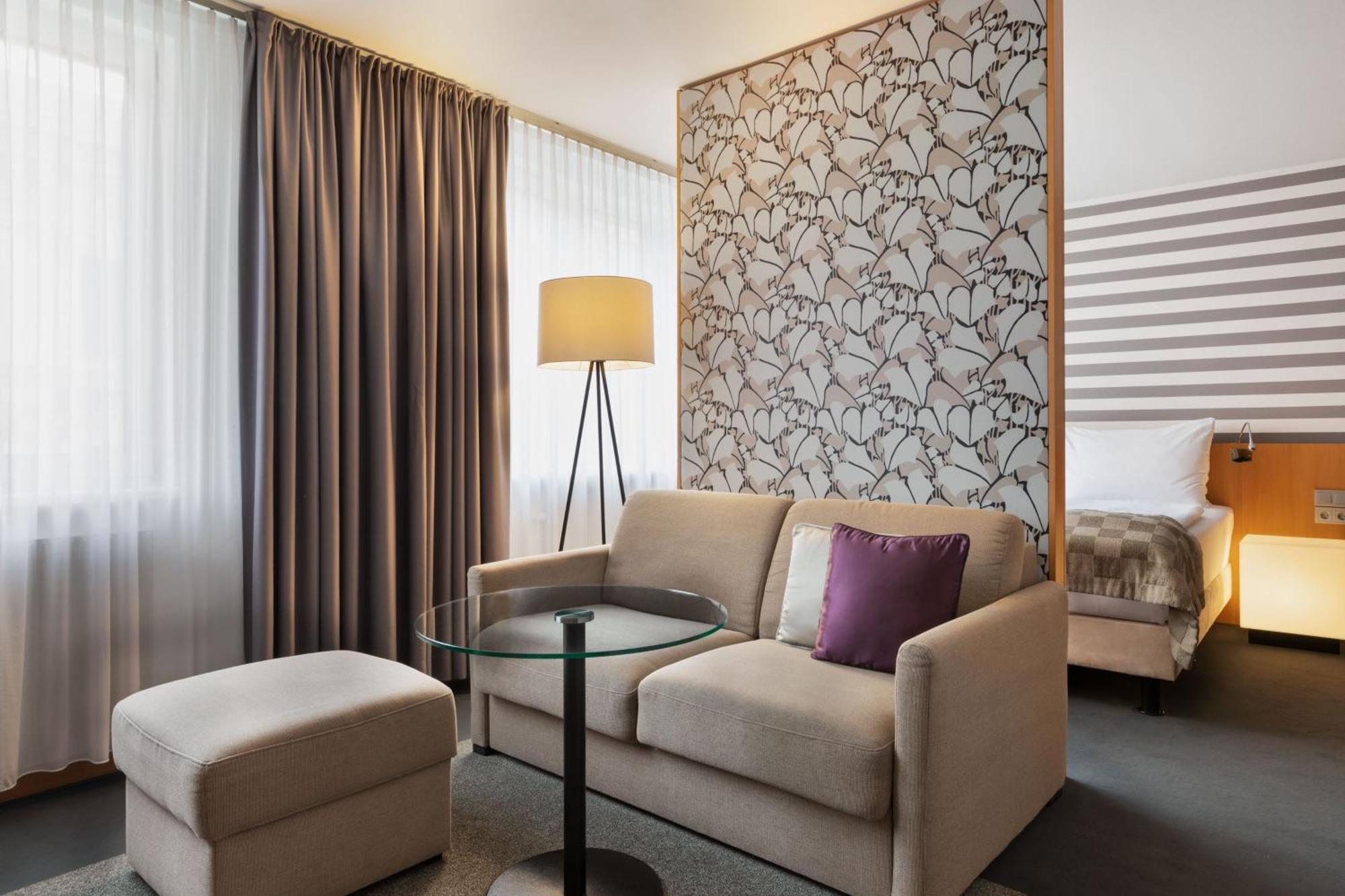 By Ihg Hotel Viena