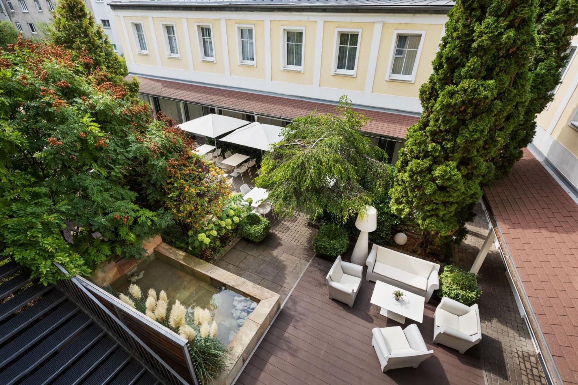 By Ihg Viena
