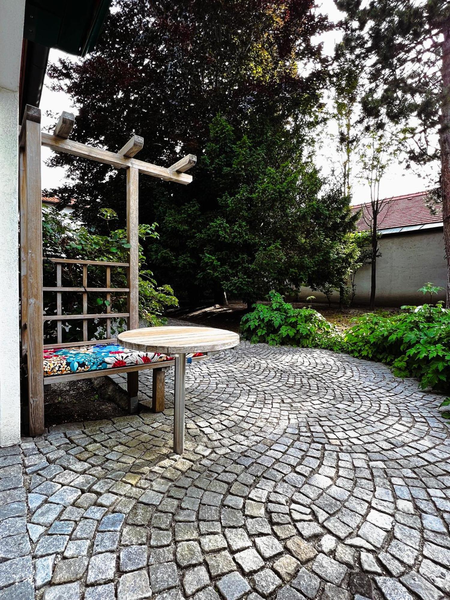 Apartment-oberlaa * Vienna