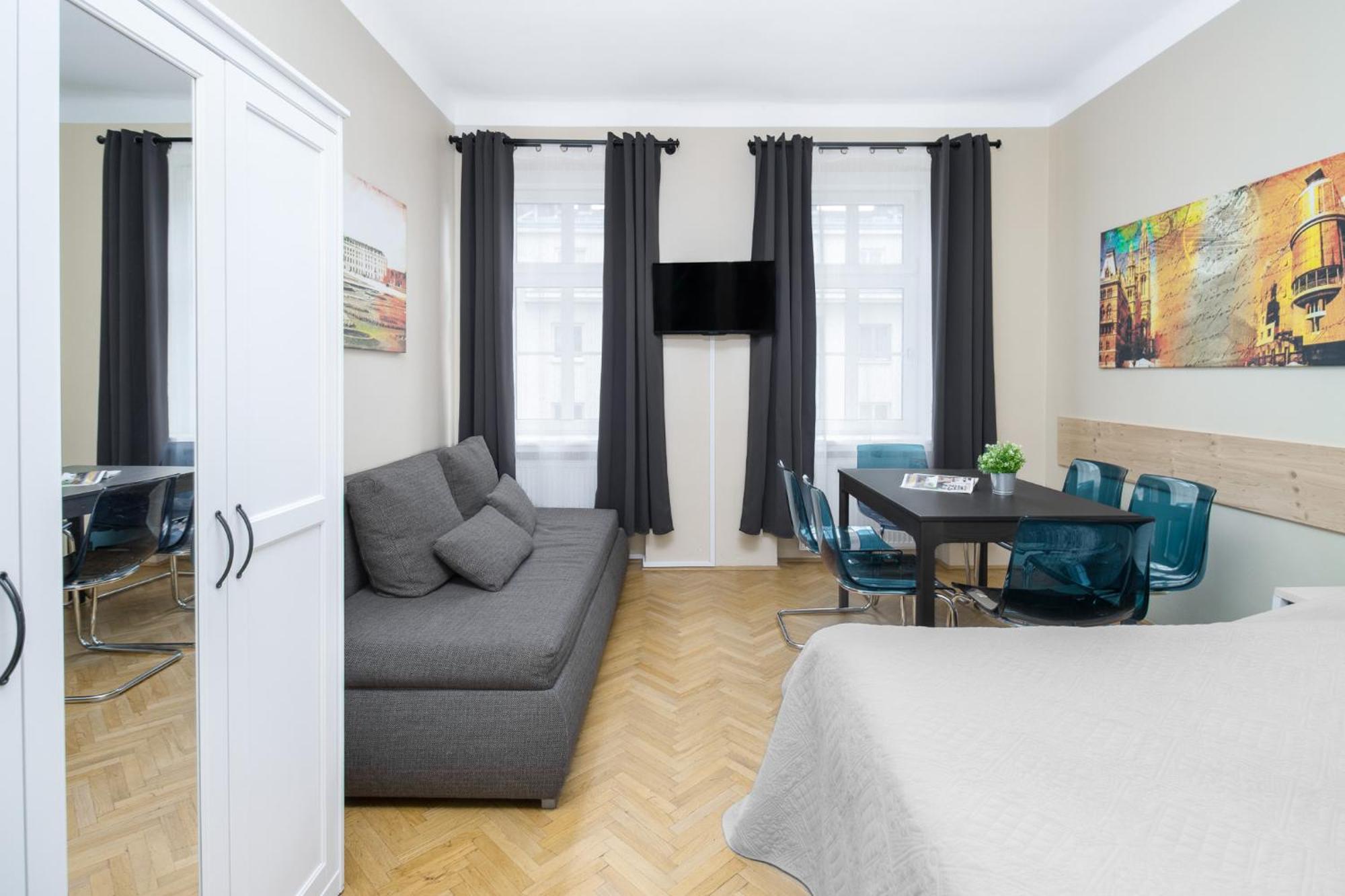 Familienplatz I Contactless Check-in Apartment Vienna