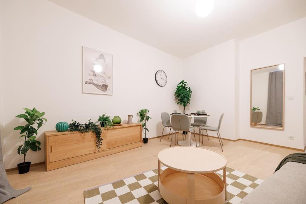 Apartment Zauberhaftes Quartier Fuer 4