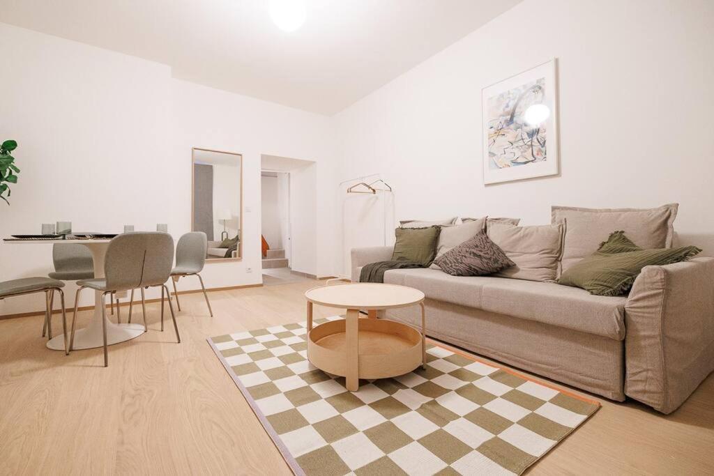 Apartment Zauberhaftes Quartier Fuer 4 *