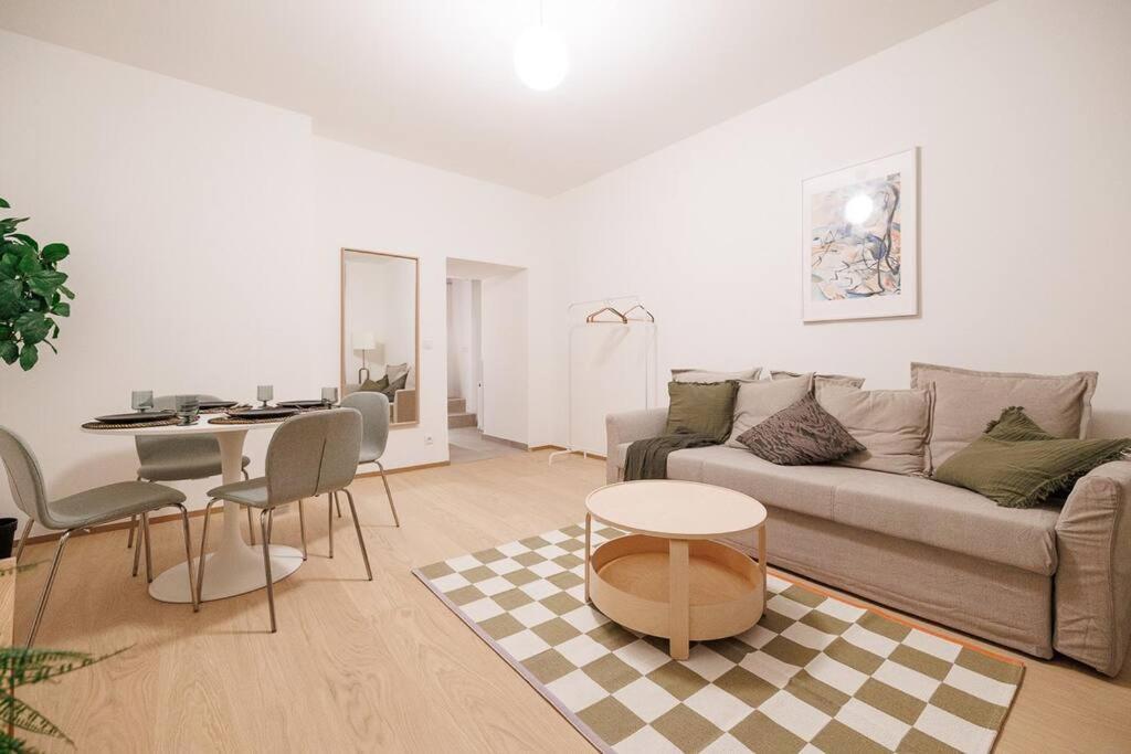 Zauberhaftes Quartier Fuer 4 * Vienna