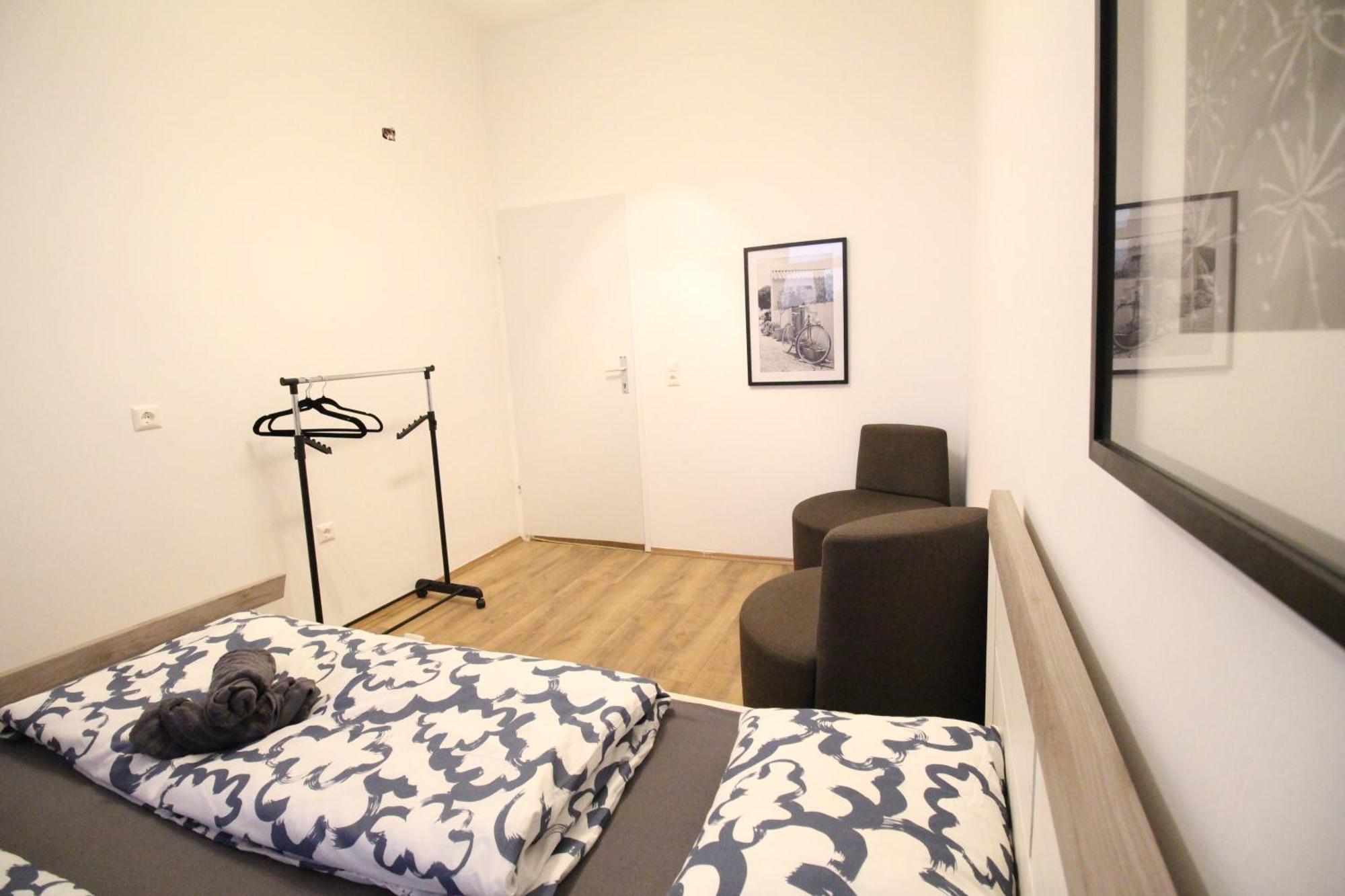 Spacious In Liesing Area Lv6 *