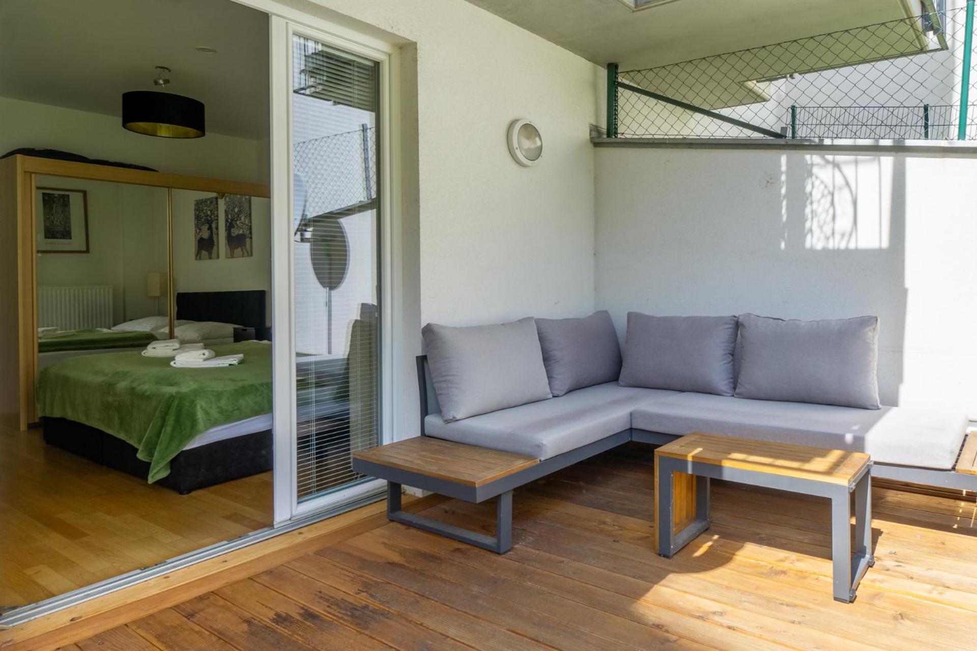 With Garden Close To Stadthalle, Westbahnhof * Wien