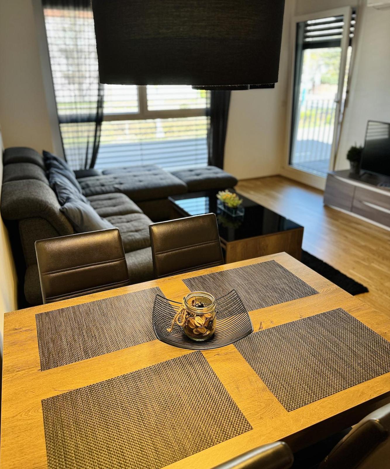 Brand New Apartment, Location-near Vic/danube Appartamento