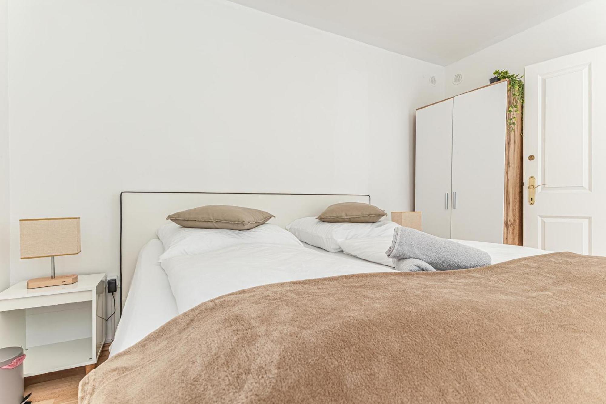Vibes: 1br Apt, 10 Min To Westbahnhof * Vienna