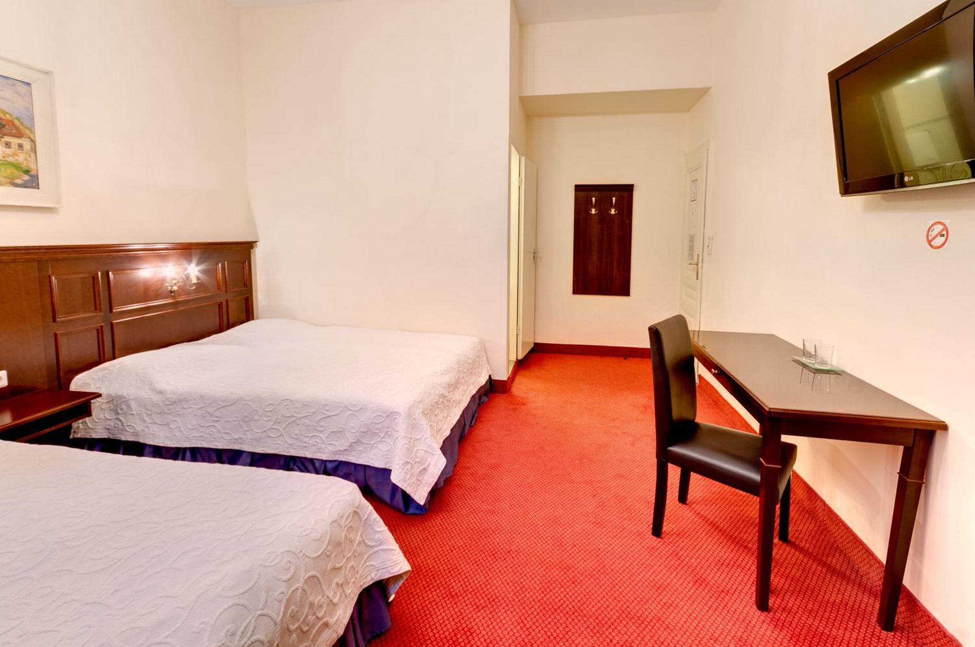 Hotel Viktoria Schoenbrunn 3*