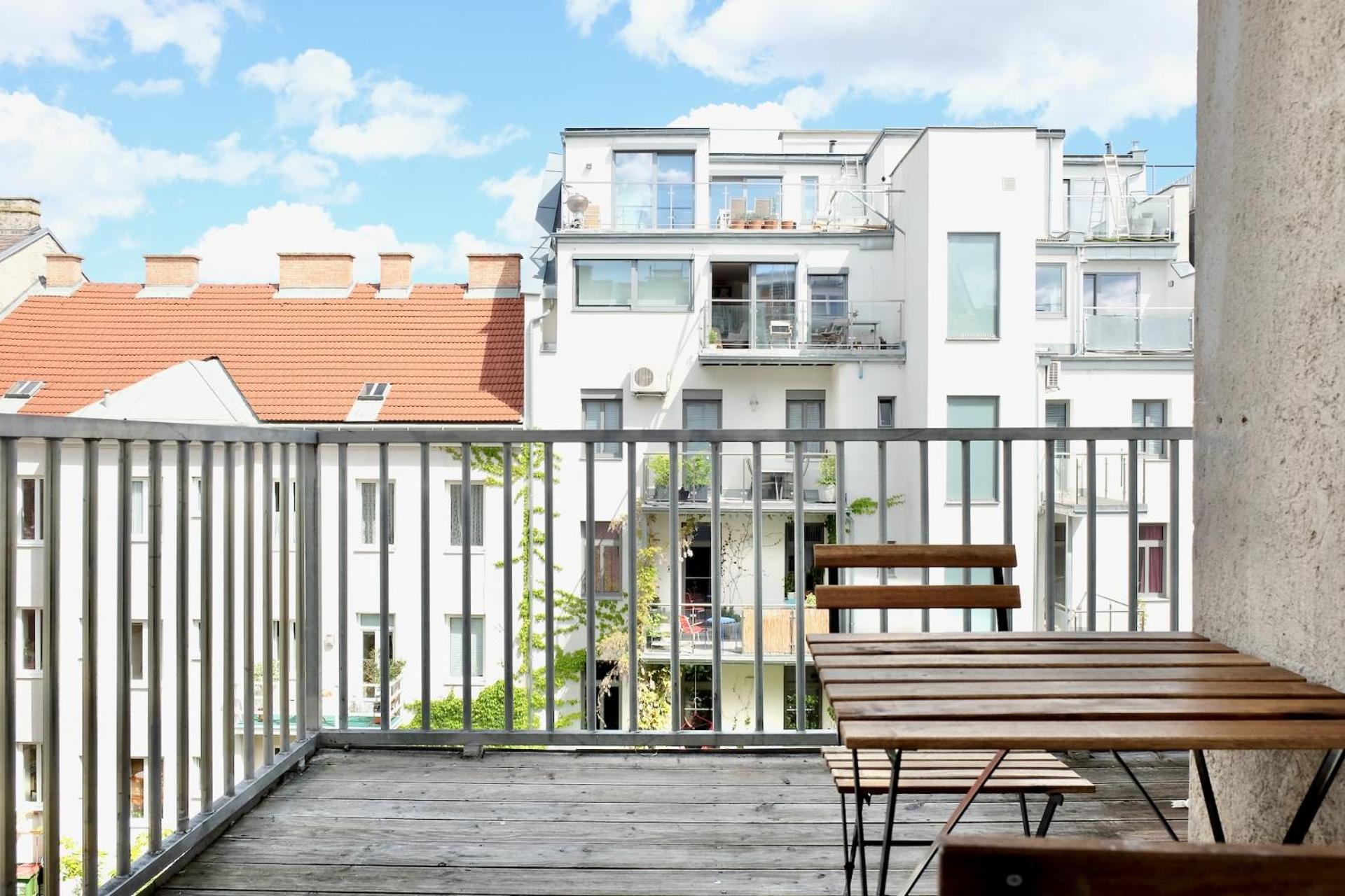 Triple A Apartment