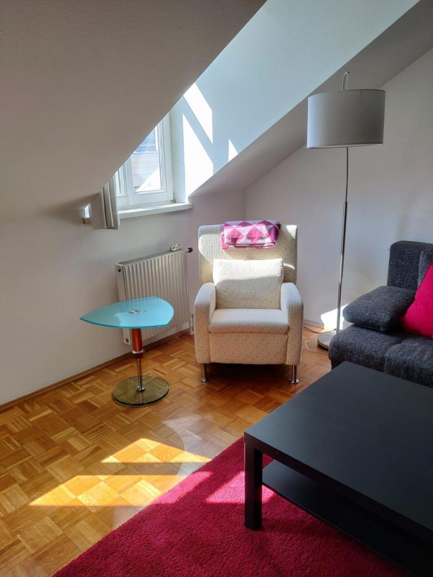 Klimatisiertes 3 Mit Terrasse Apartment