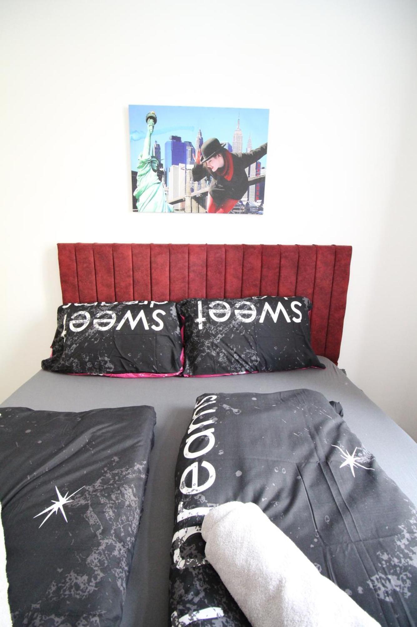 Cozy In Floridsdorf Area Pr3 *