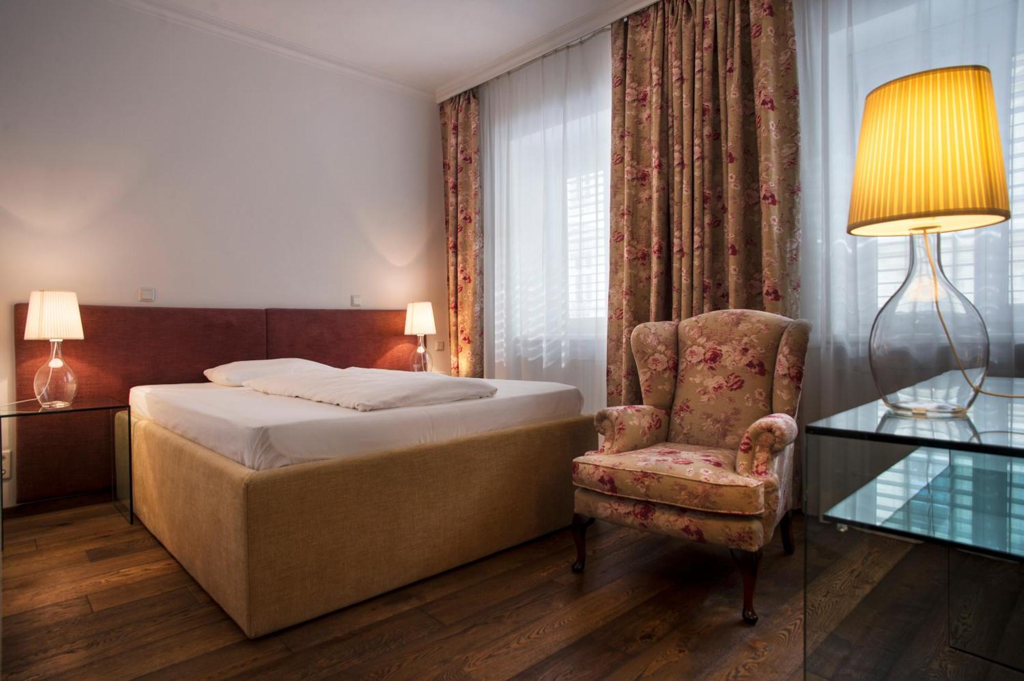Kunsthof Hotel 3*