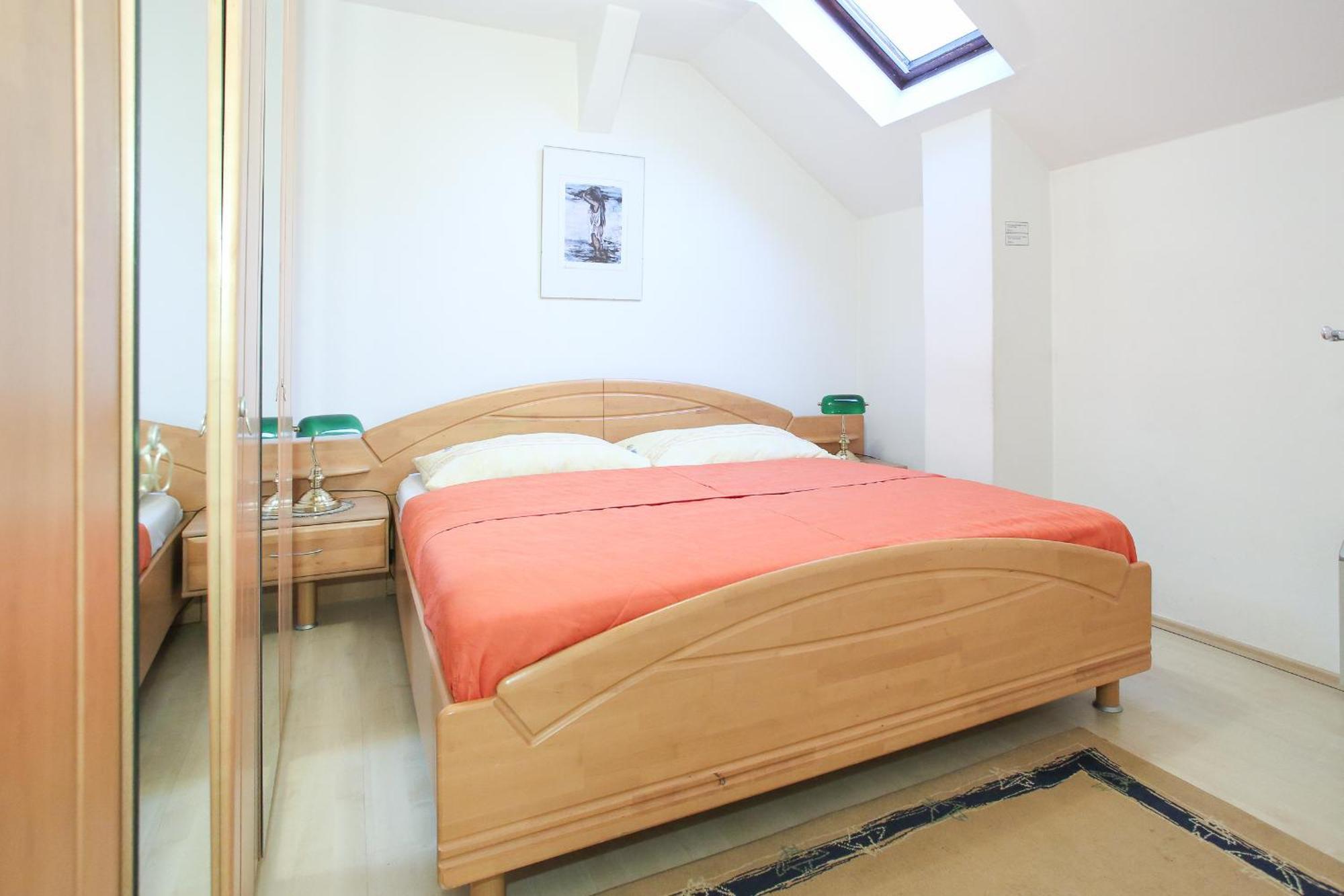 Classic Apartment I Close To Main Station I 10 Minutes To Belvedere *