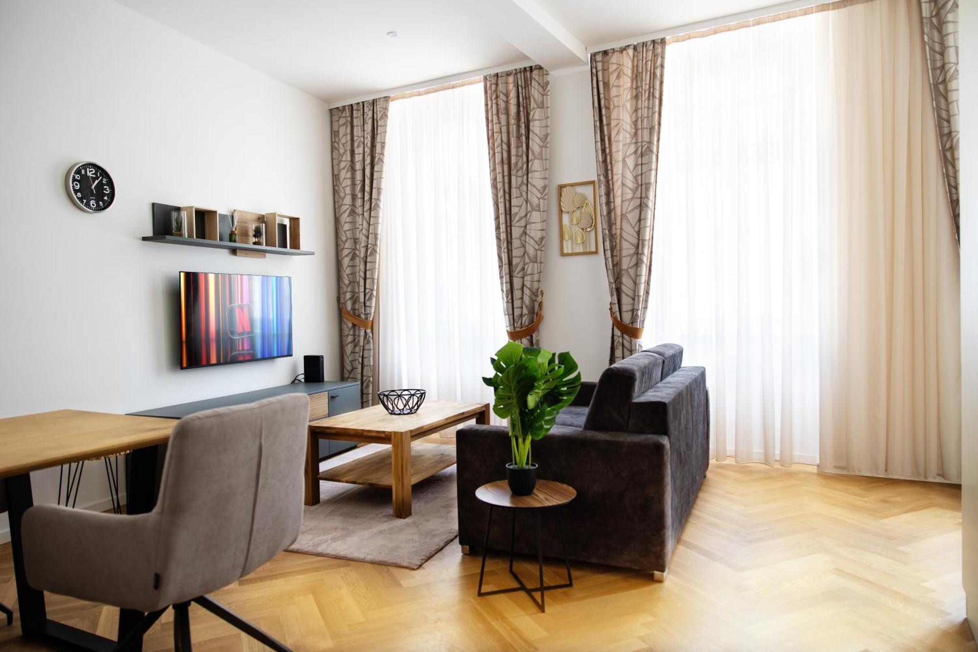 Royal Residences Apartment