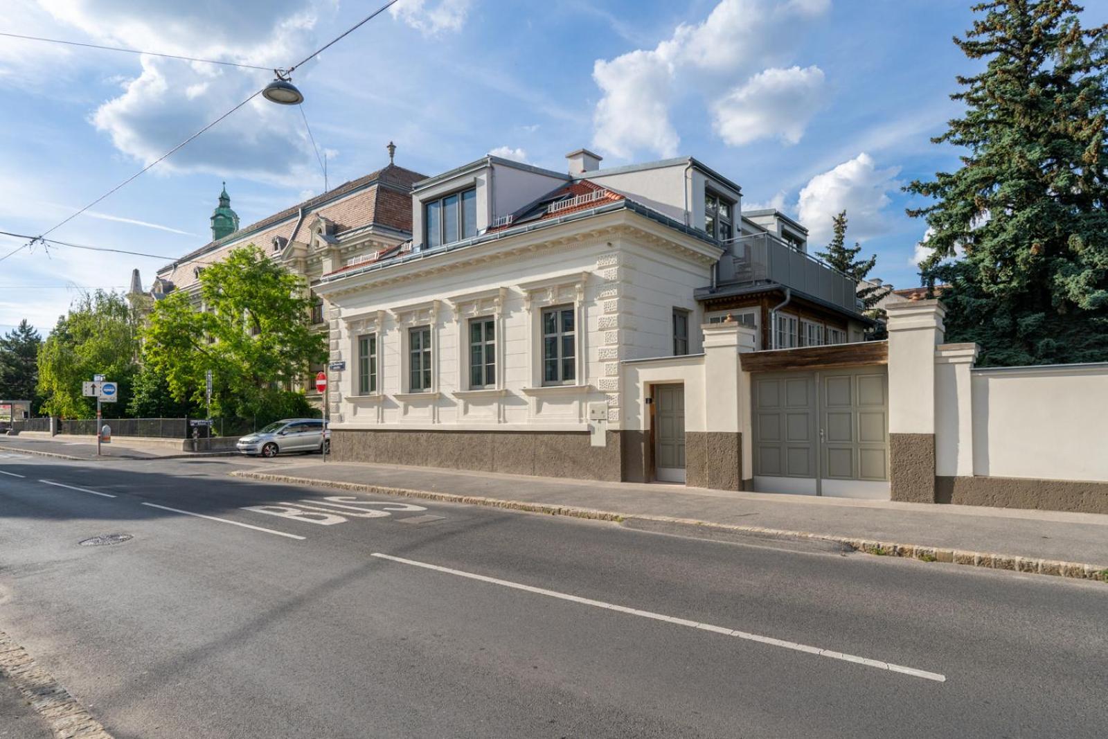 Exclusive 70 M2 With Balcony And Air Conditioning *