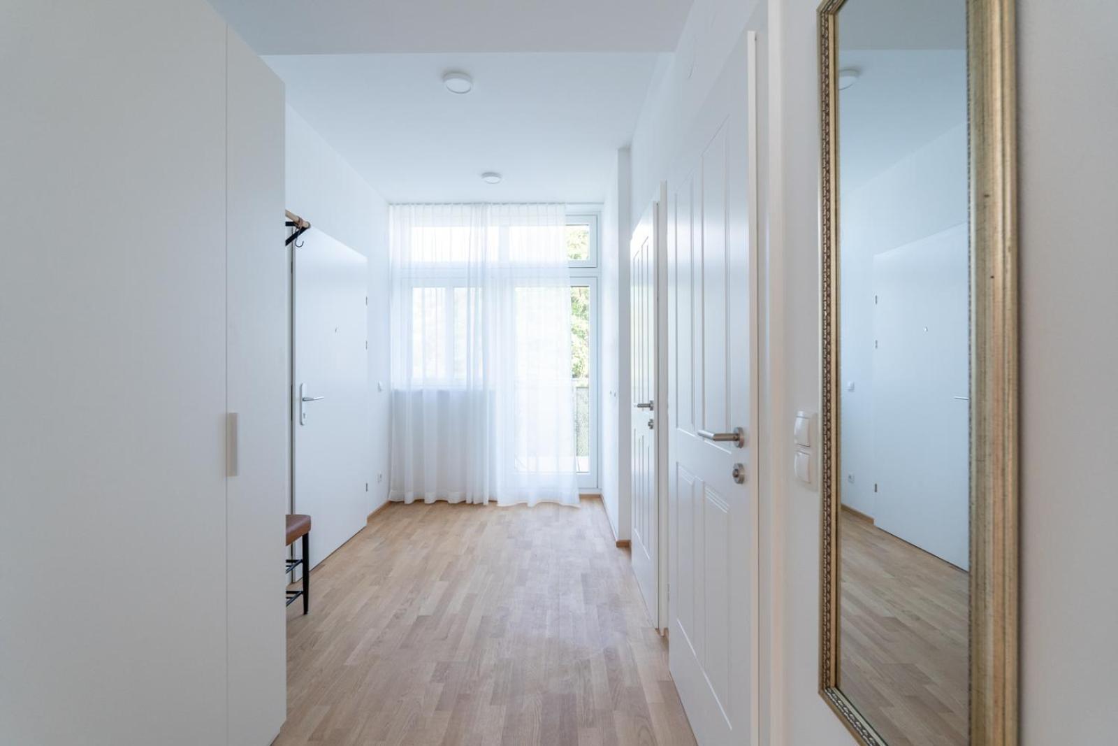 Exclusive 70 M2 With Balcony And Air Conditioning Apartment *
