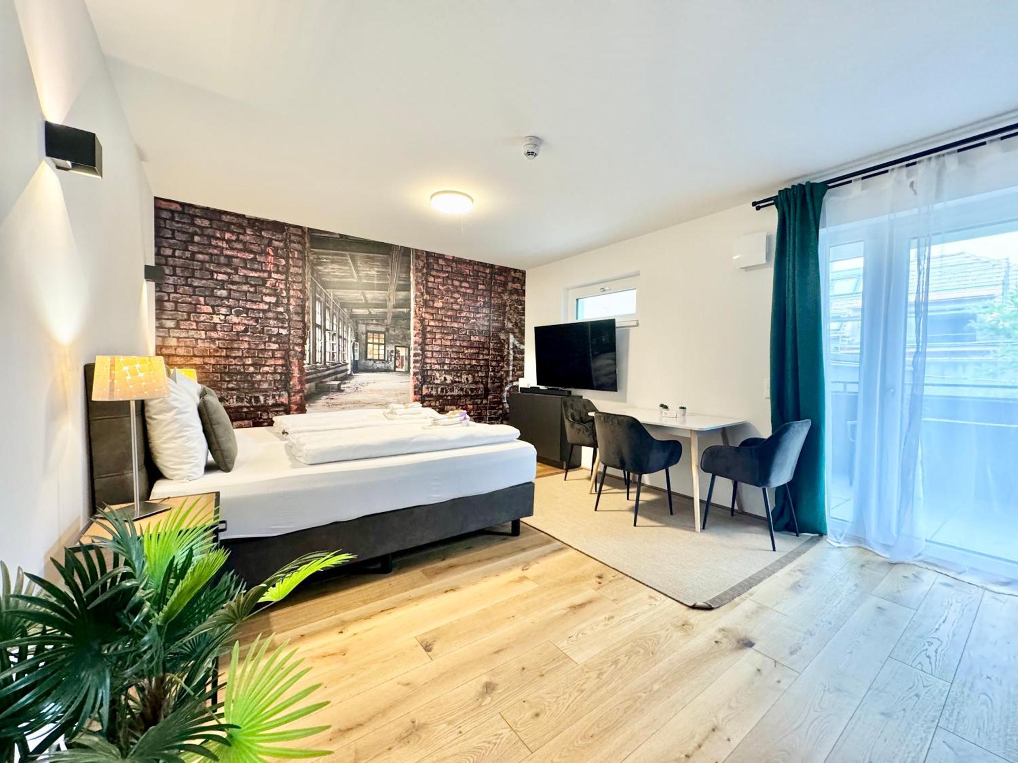 Apartment Mit Balkon Und Parkplatz