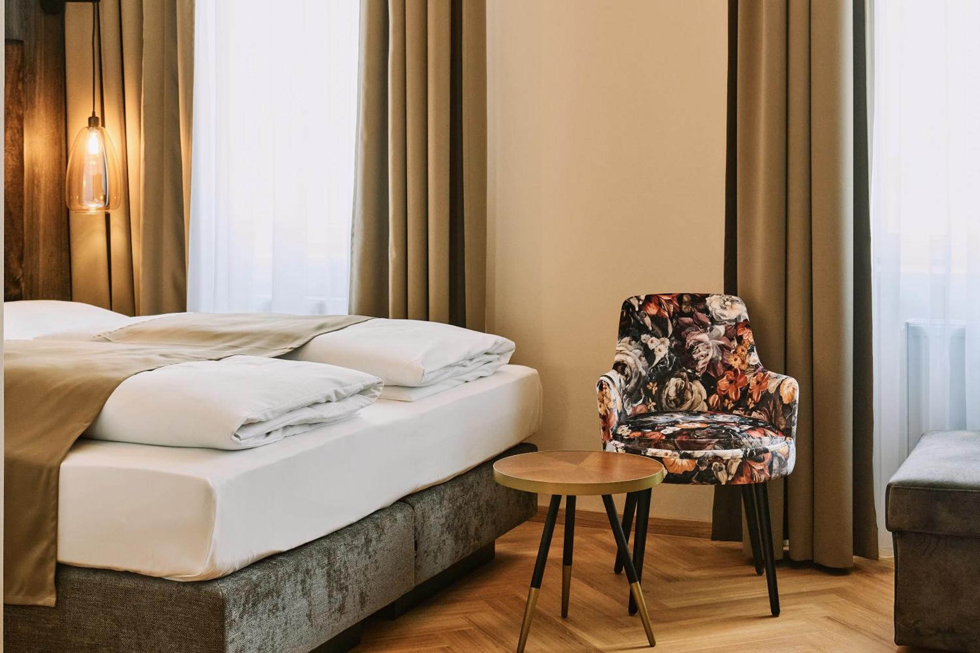 Urban Rathaus - Self Check-in 4*