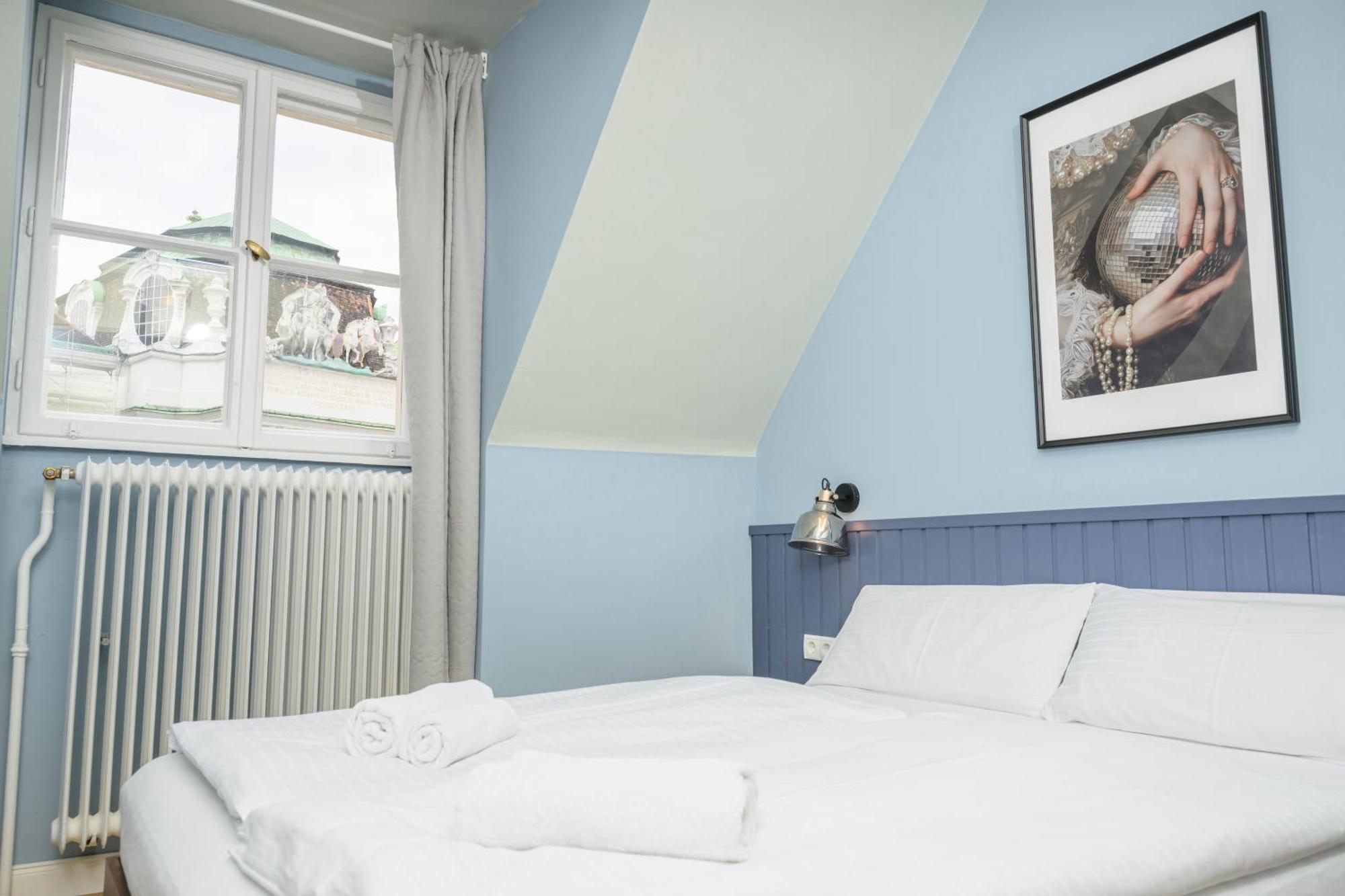 Apartment Palais Palffy Suits Vienna