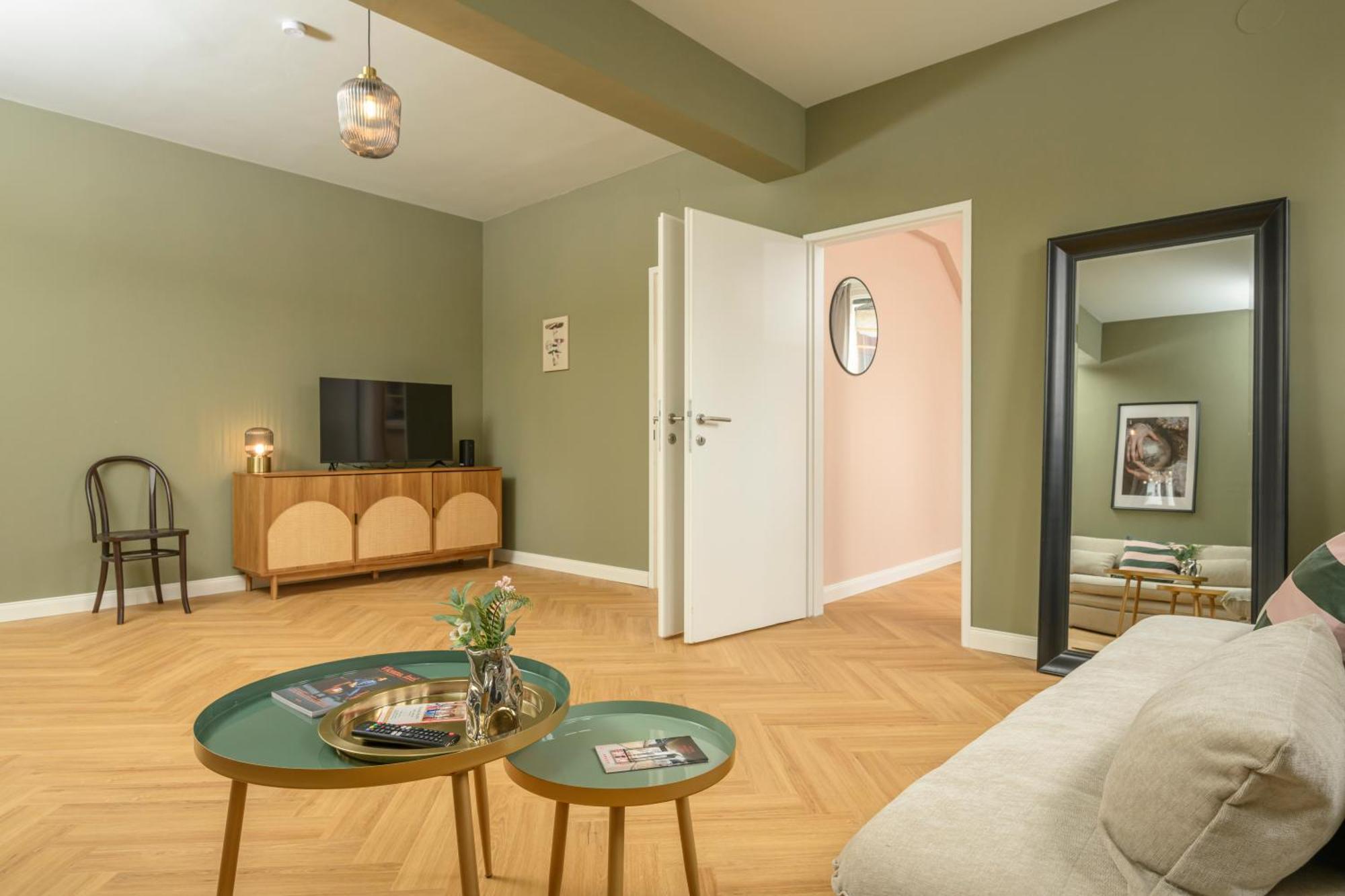 Palais Palffy Suits Apartment *