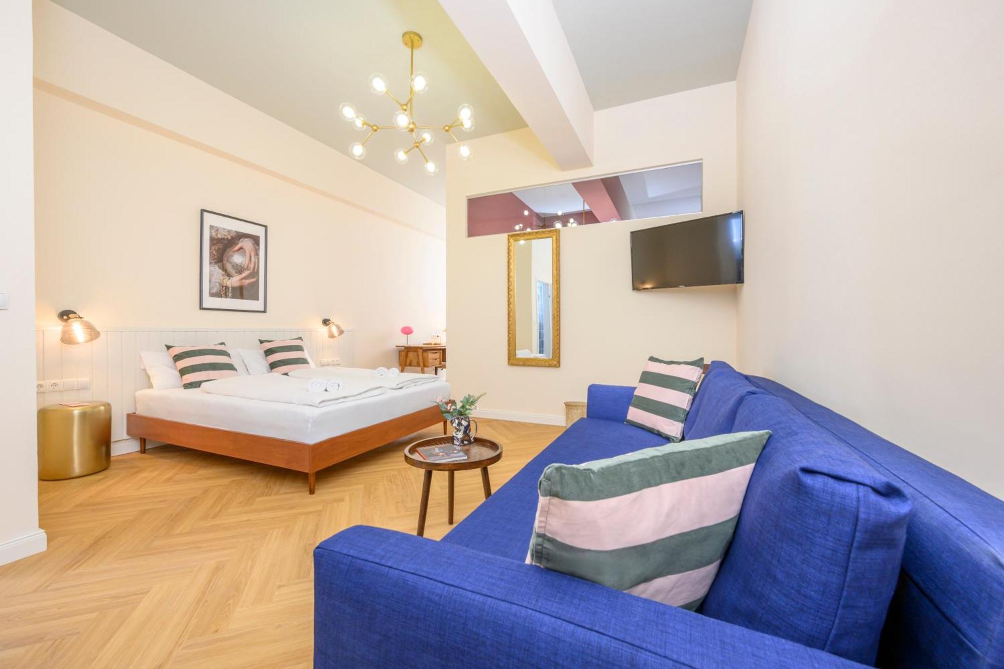 Apartment Palais Palffy Suits *