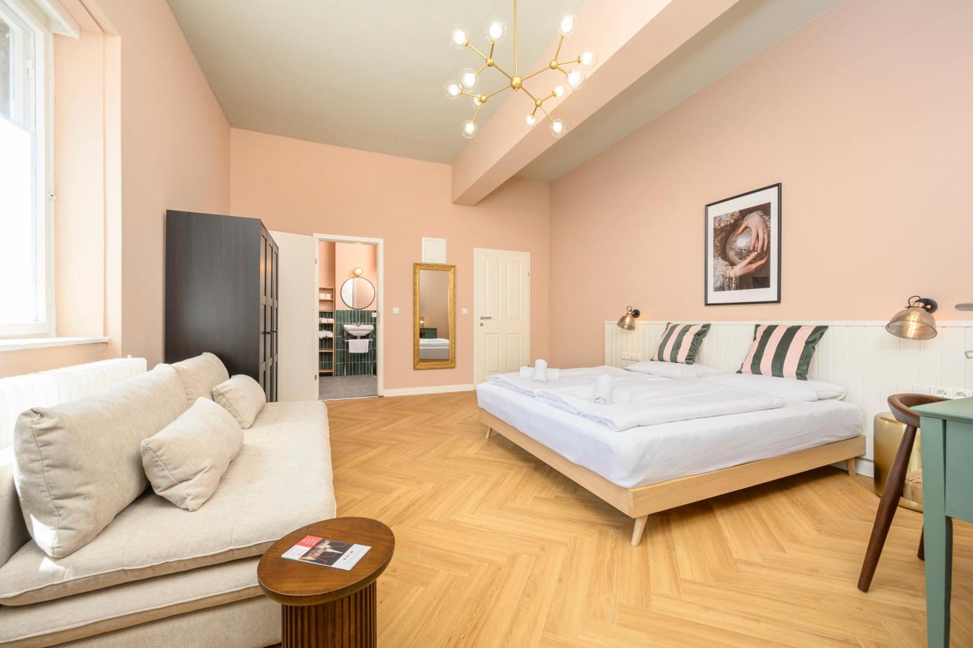 Apartment Palais Palffy Suits Vienna