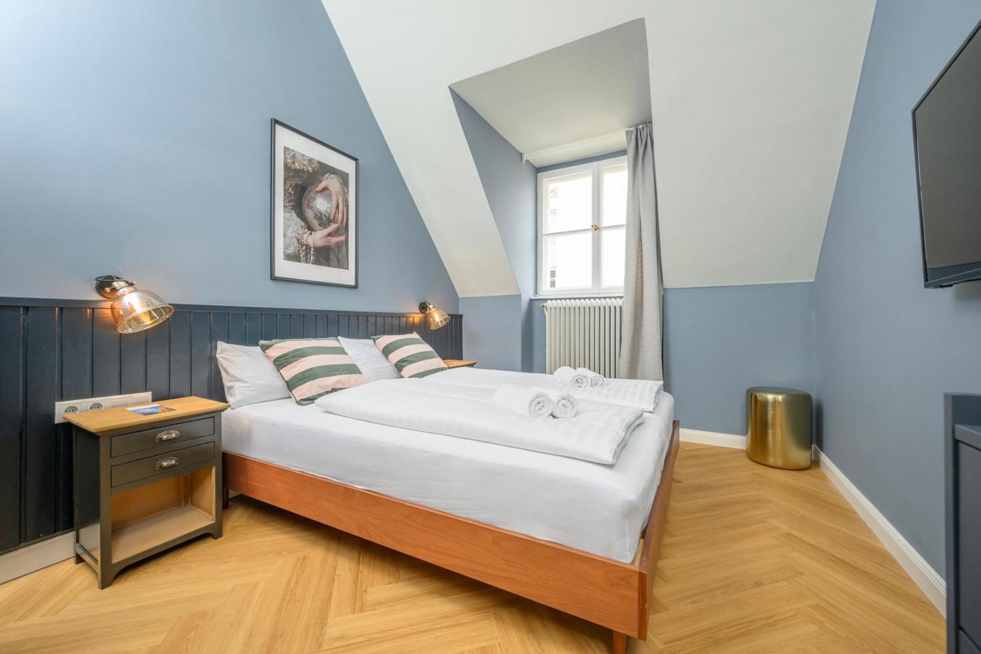 Apartment Palais Palffy Suits