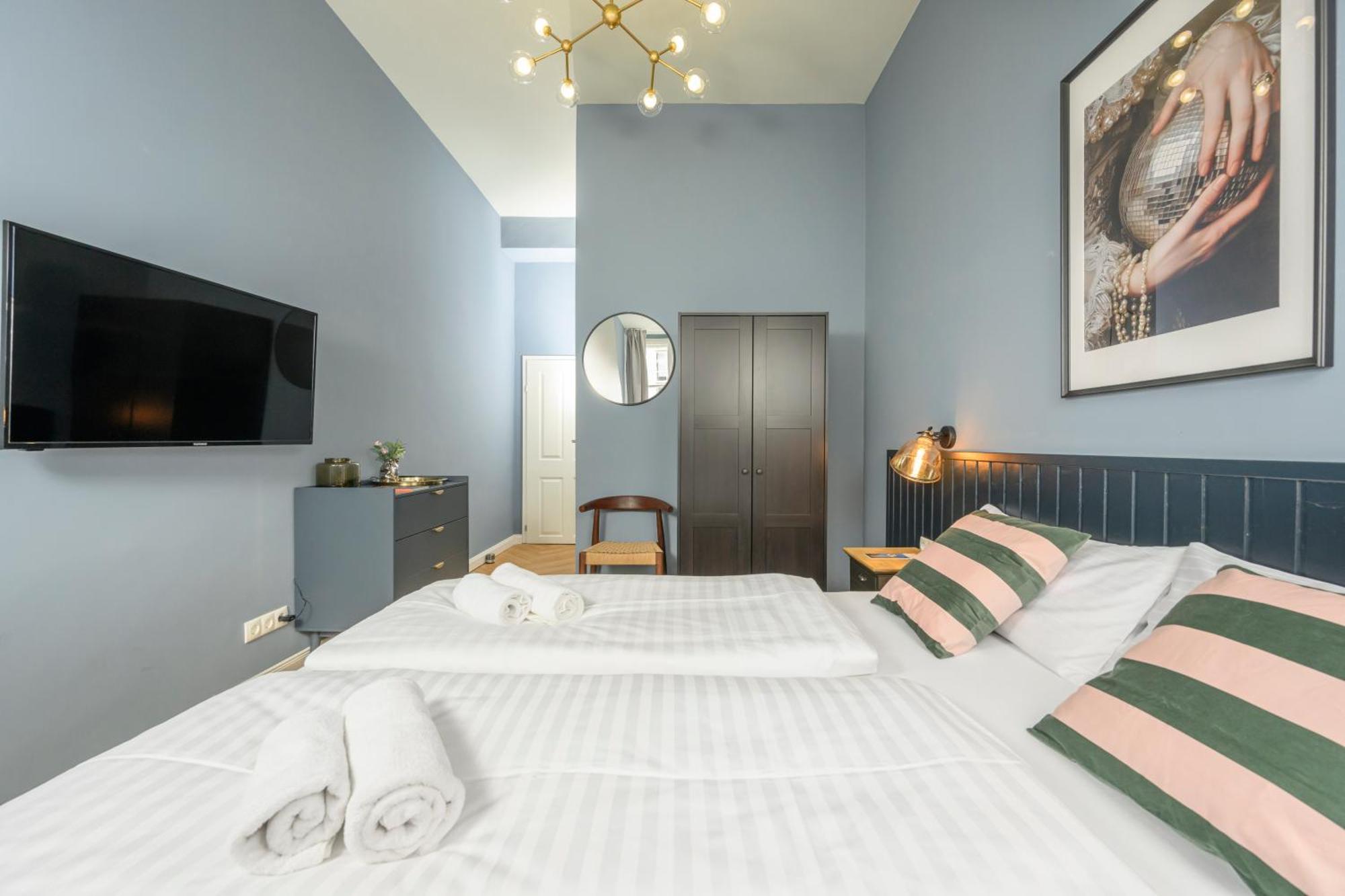 Palais Palffy Suits Apartment *