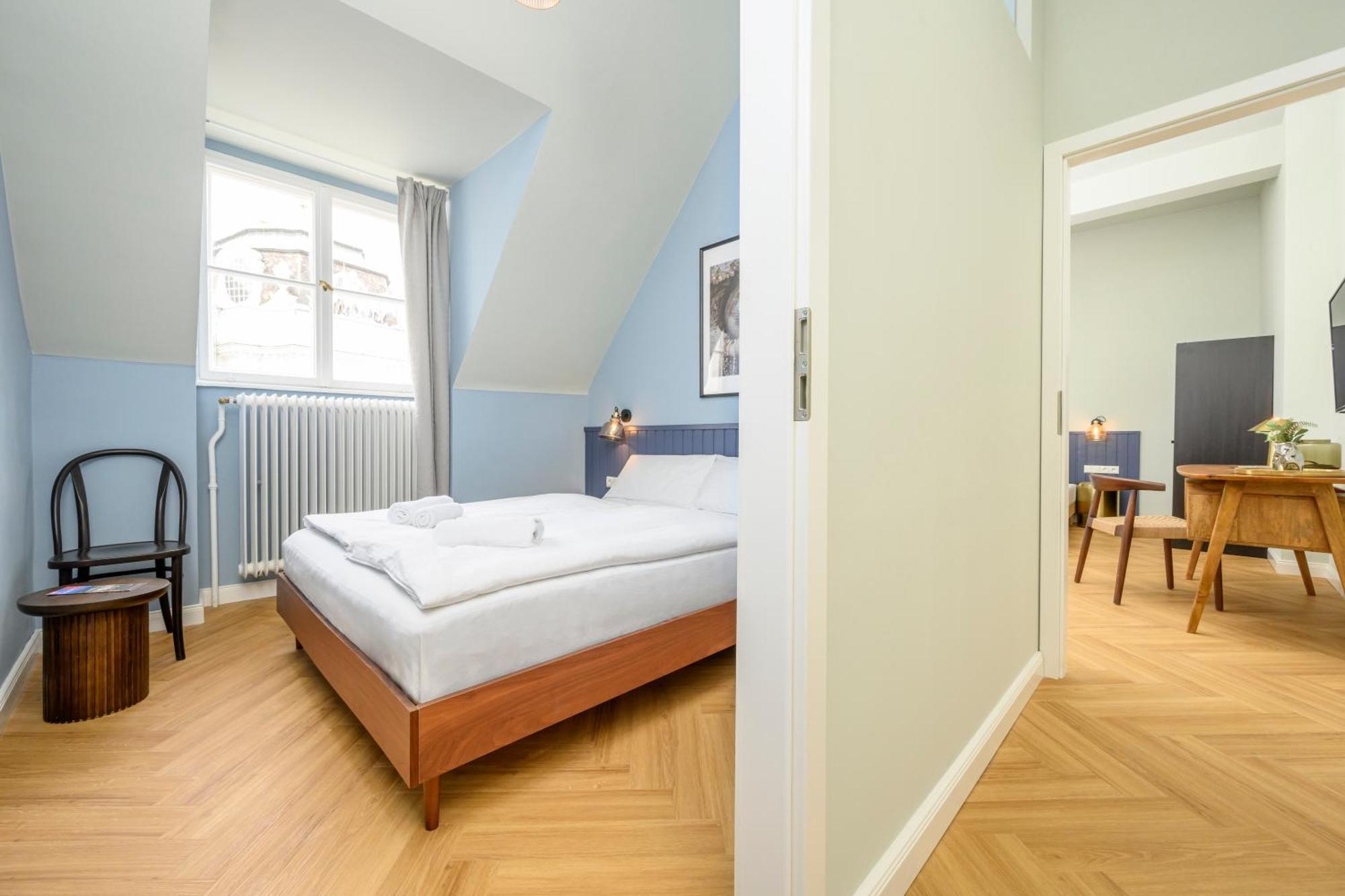 Palais Palffy Suits Vienna