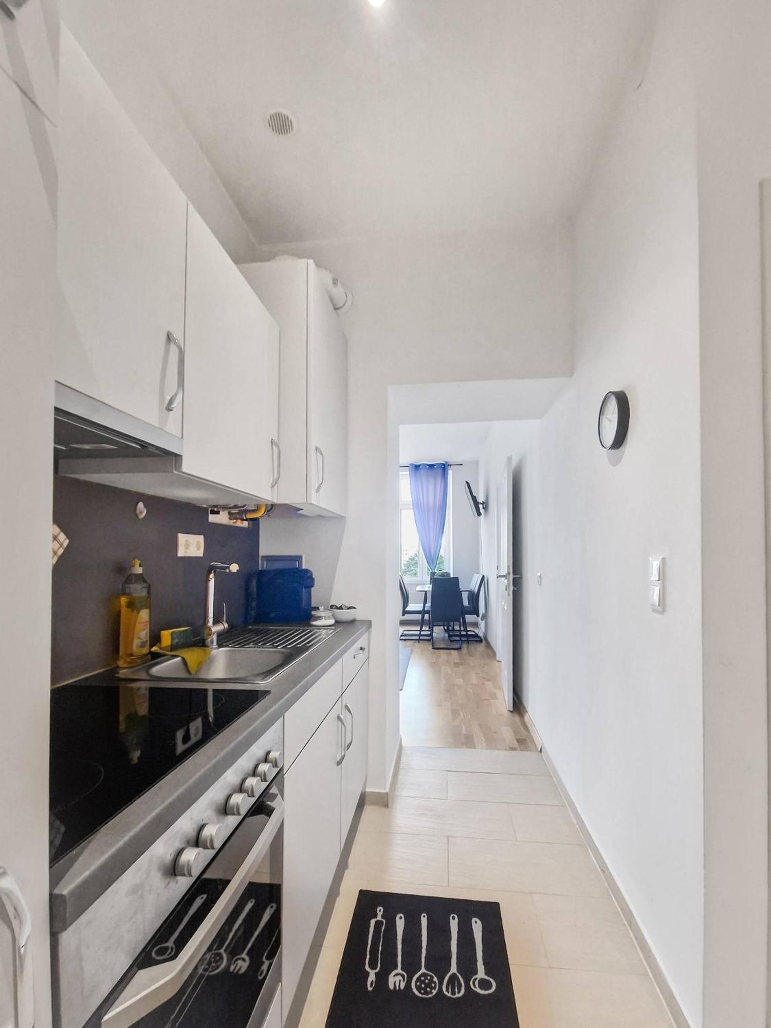 Apartment Central Charm