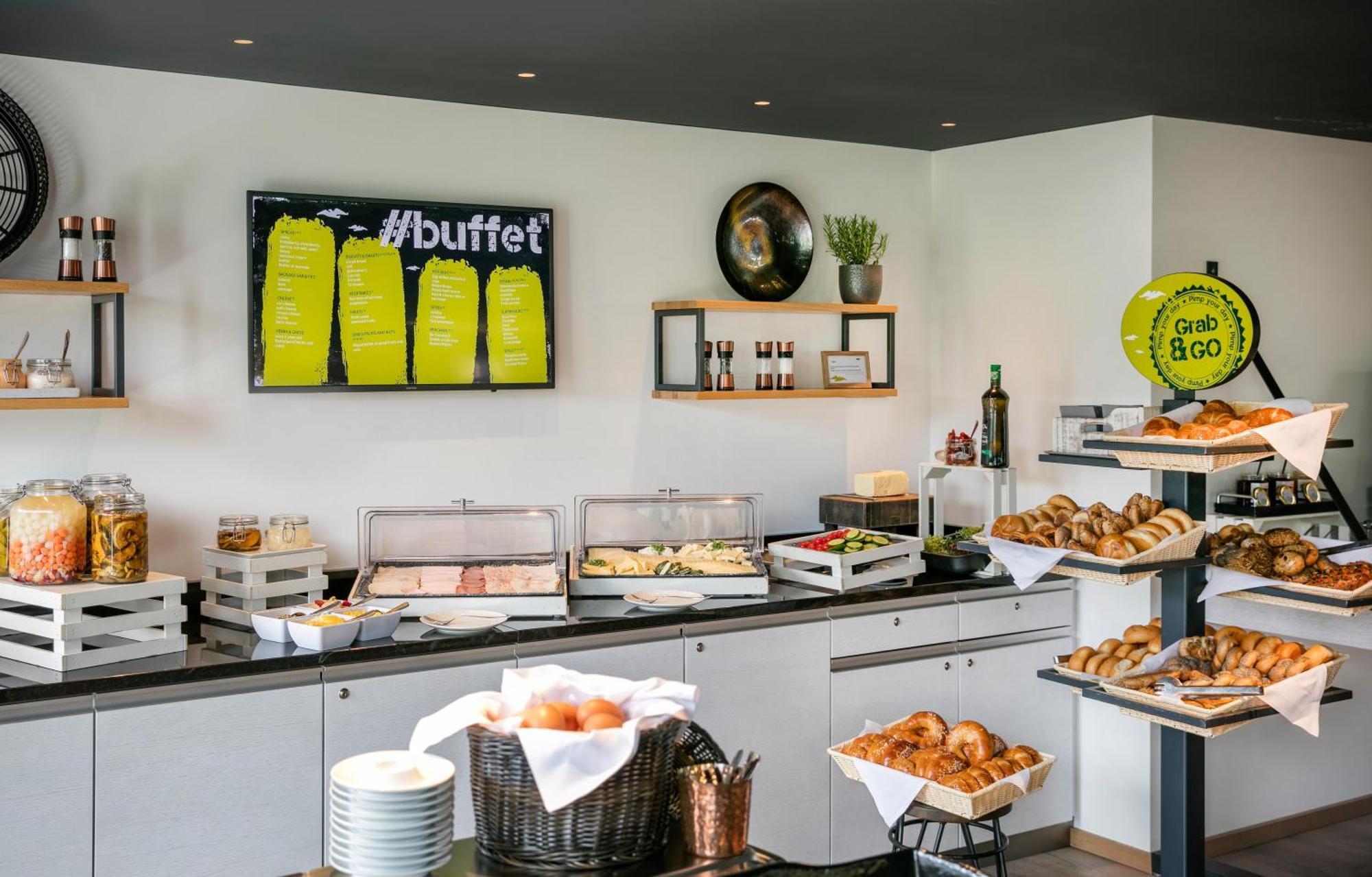 Arcotel Donauzentrum 4* Wien