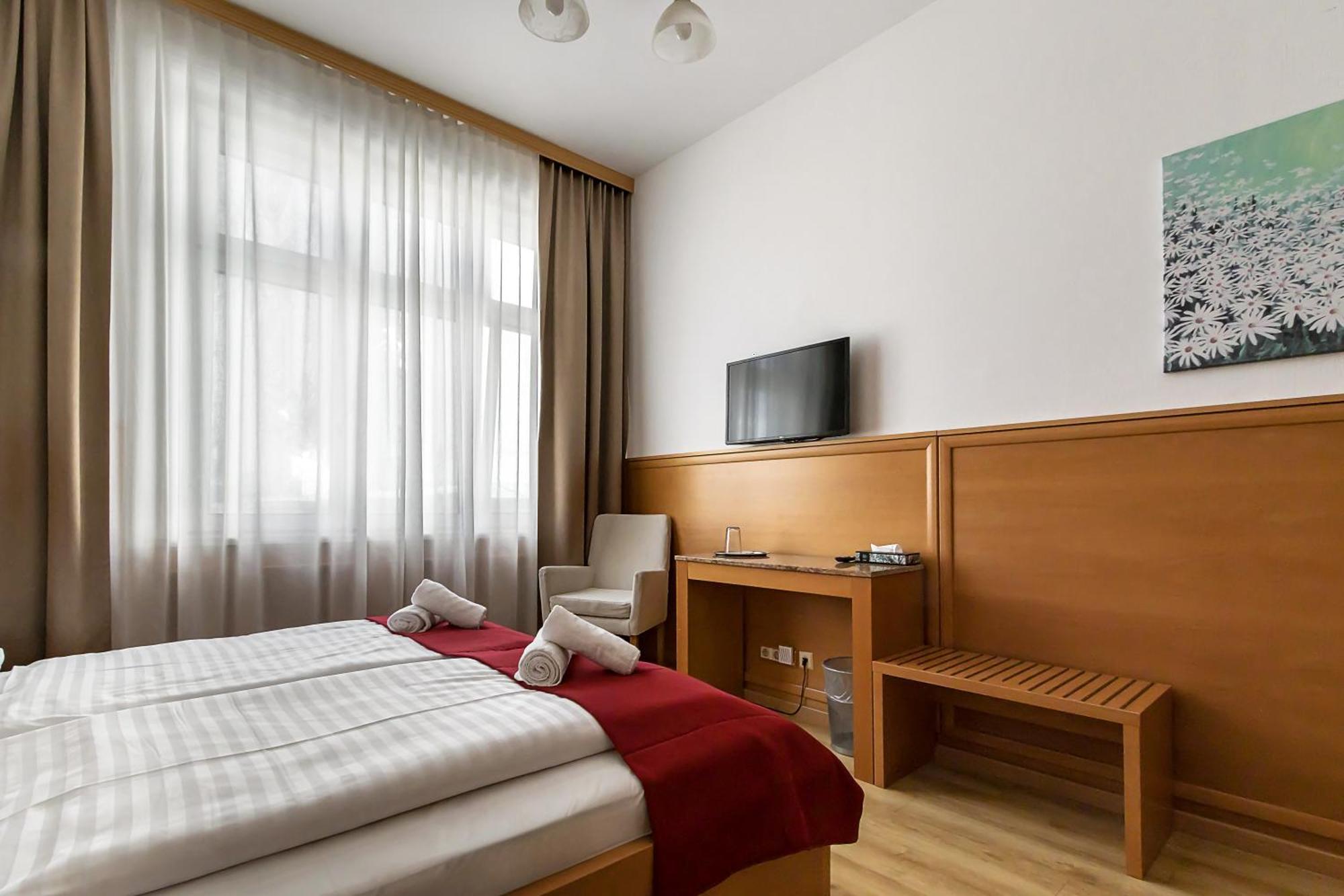Corvinus - Newly Renovated